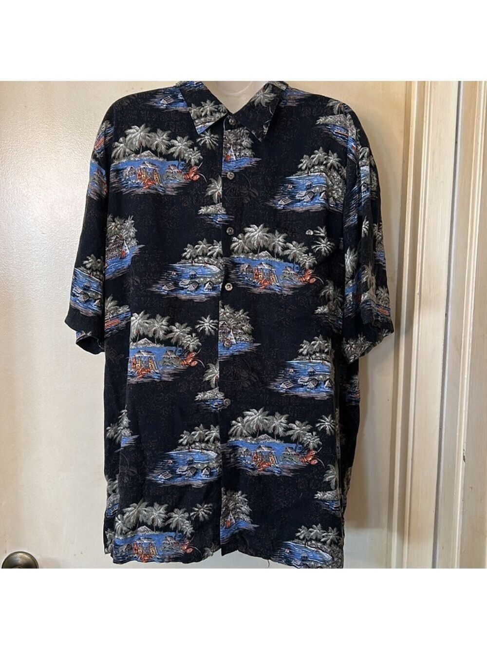 Batik Bay Men’s tropical print button front casual shirt size XL